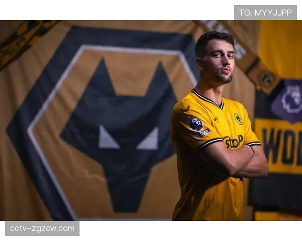 花絮：狼队主场球迷高歌致敬即将退役的传奇队长基尔曼